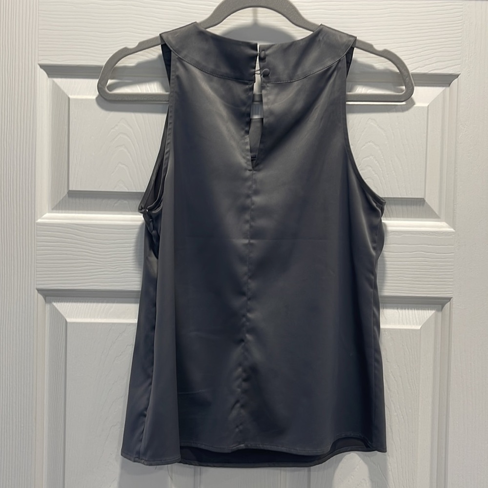 The Limited Beaded Metallic Scoop Neck Blouse -Gray Small - Picture 6 of 10